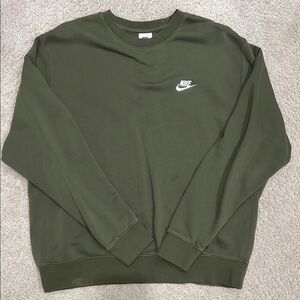 Nike Green Crewneck Sweater with Iconic Swoosh
